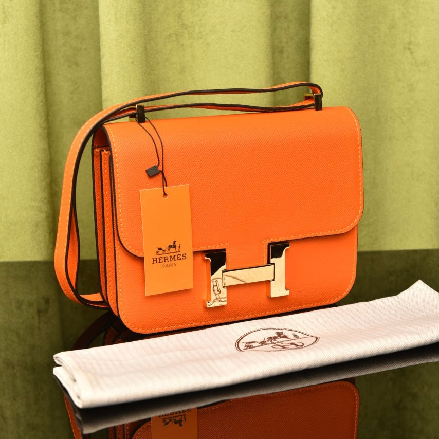 HERMES CONSTANCE ORANGE(24cm x 17cm)