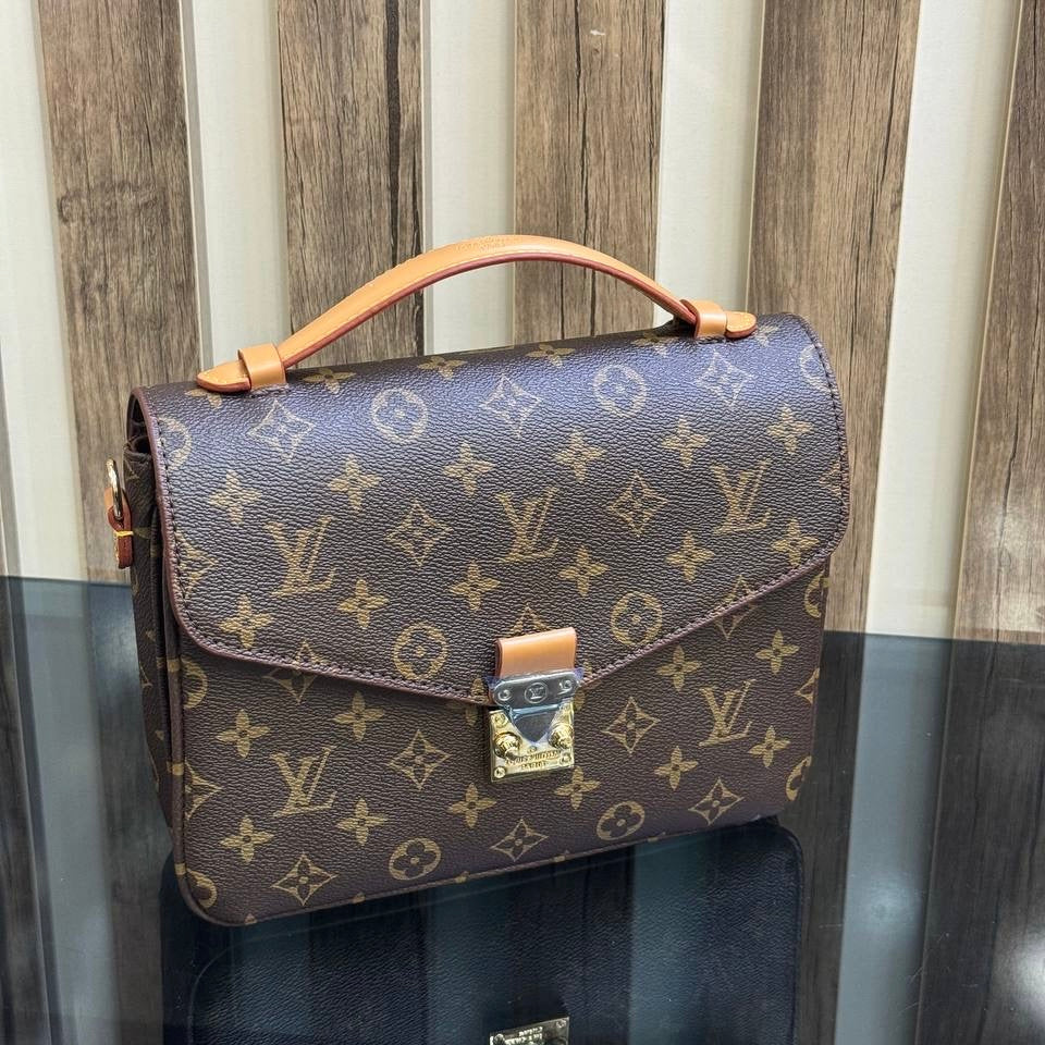 LOUIS VUITTON  Métis pochette MONOGRAM BROWN(25x22)
