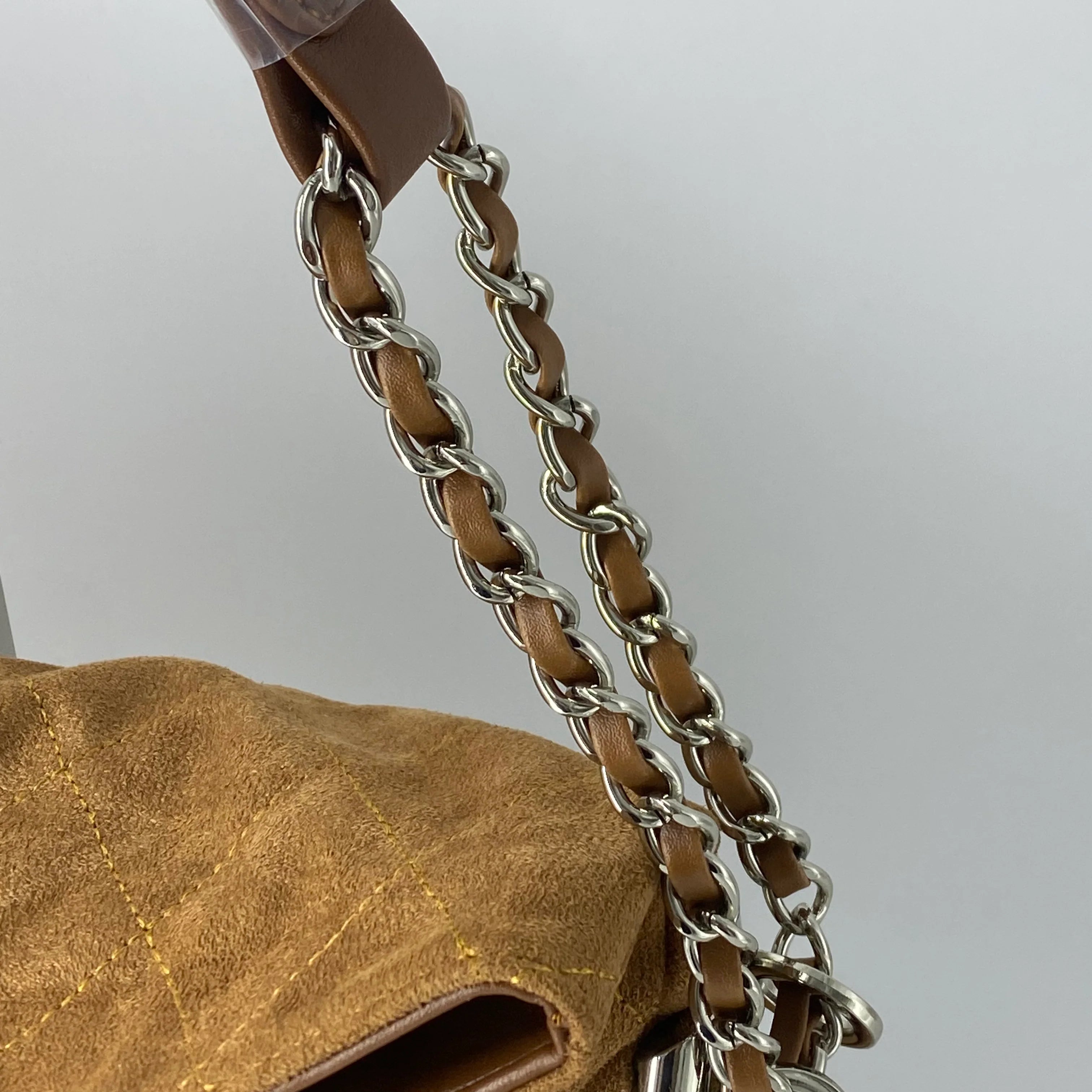 CHANEL HANDBAG TABA SUEDE(Size 32x22)