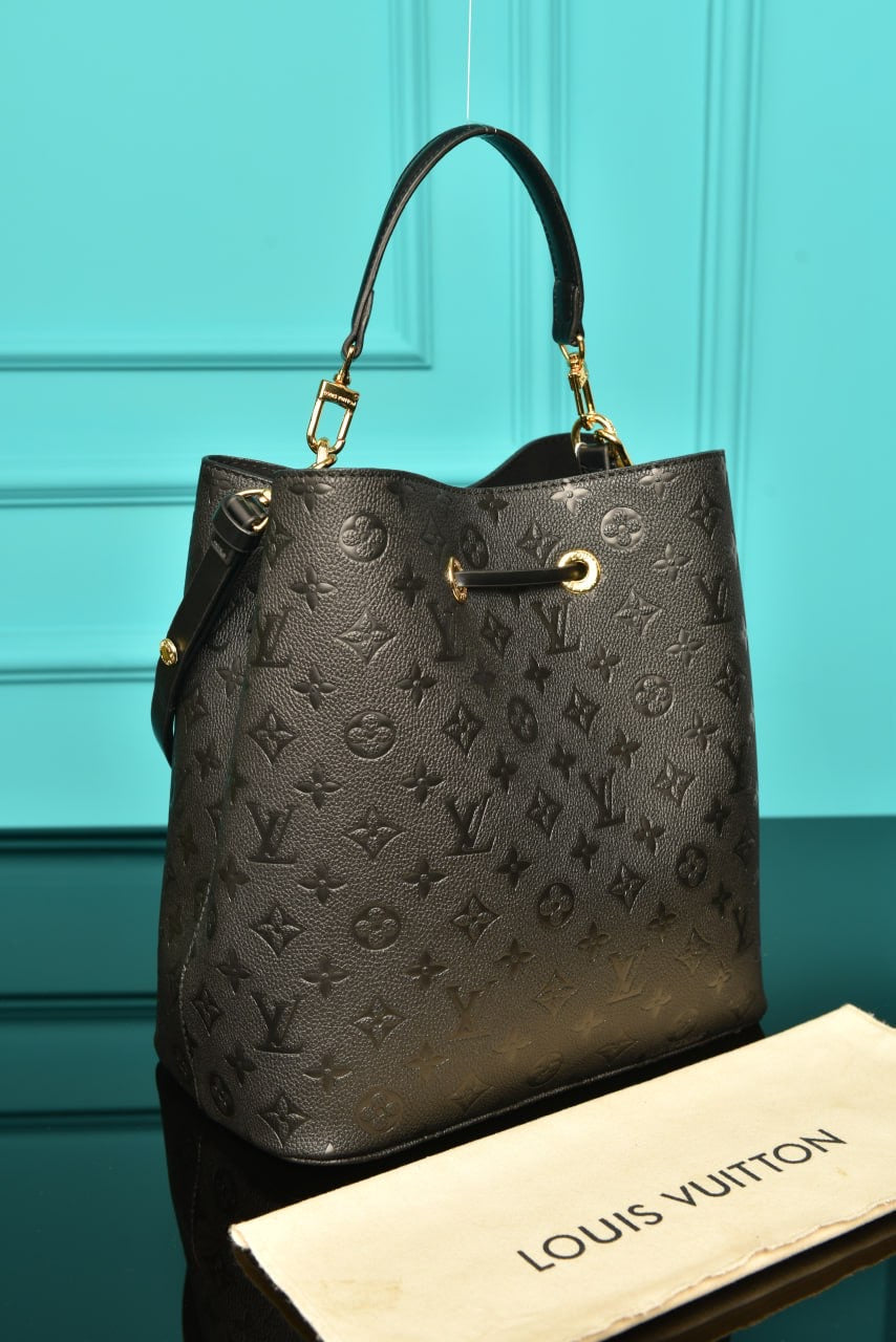 Lv noe noe monogram black(Big size 27x28)
