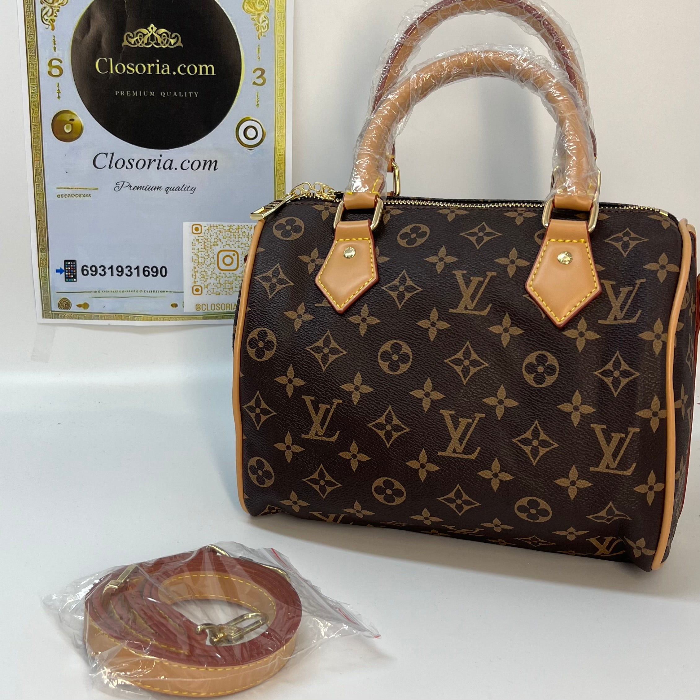 Louıs Vuıtton Speedy Bandoulliere  Monogram(25cm x 17cm)