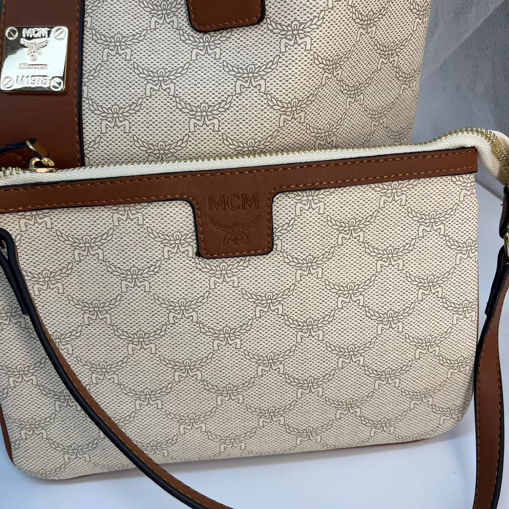 MCM shopping bag beige