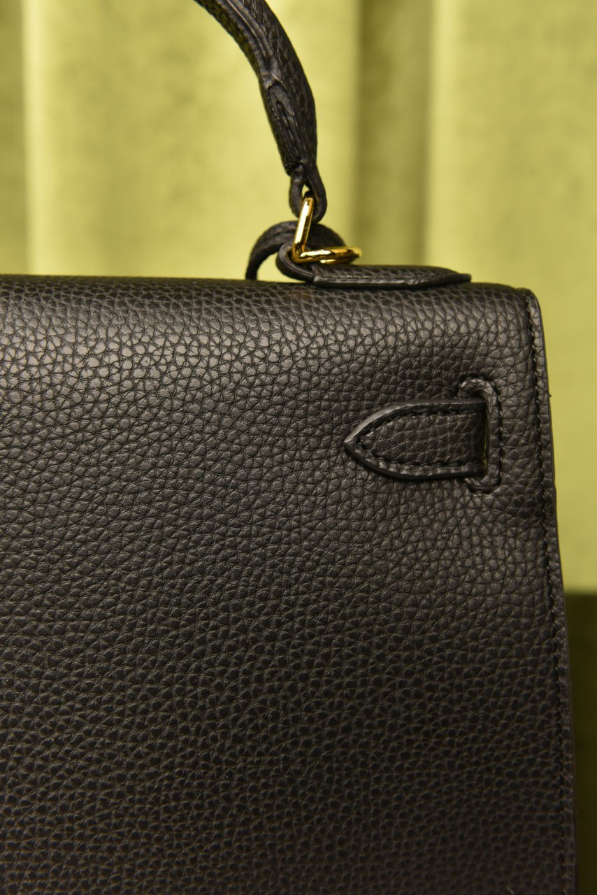 Hermes Kelly Black ( 30x24)