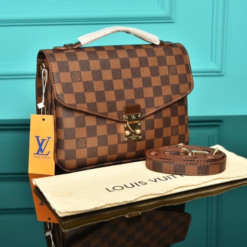 LOUIS VUITTON  Métis Damier (25x22)