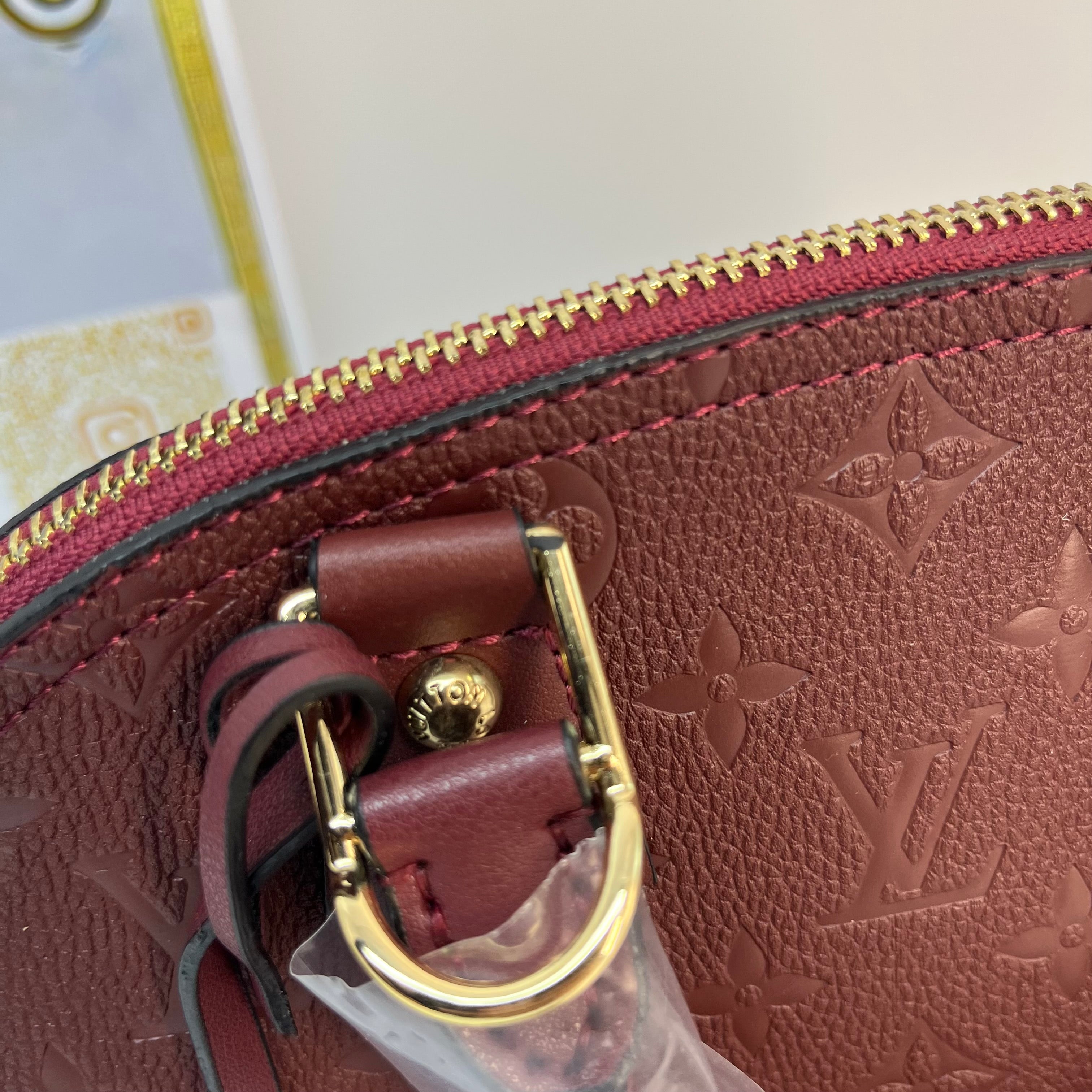 Louis Vuitton ALMA Bordeaux(28x19)