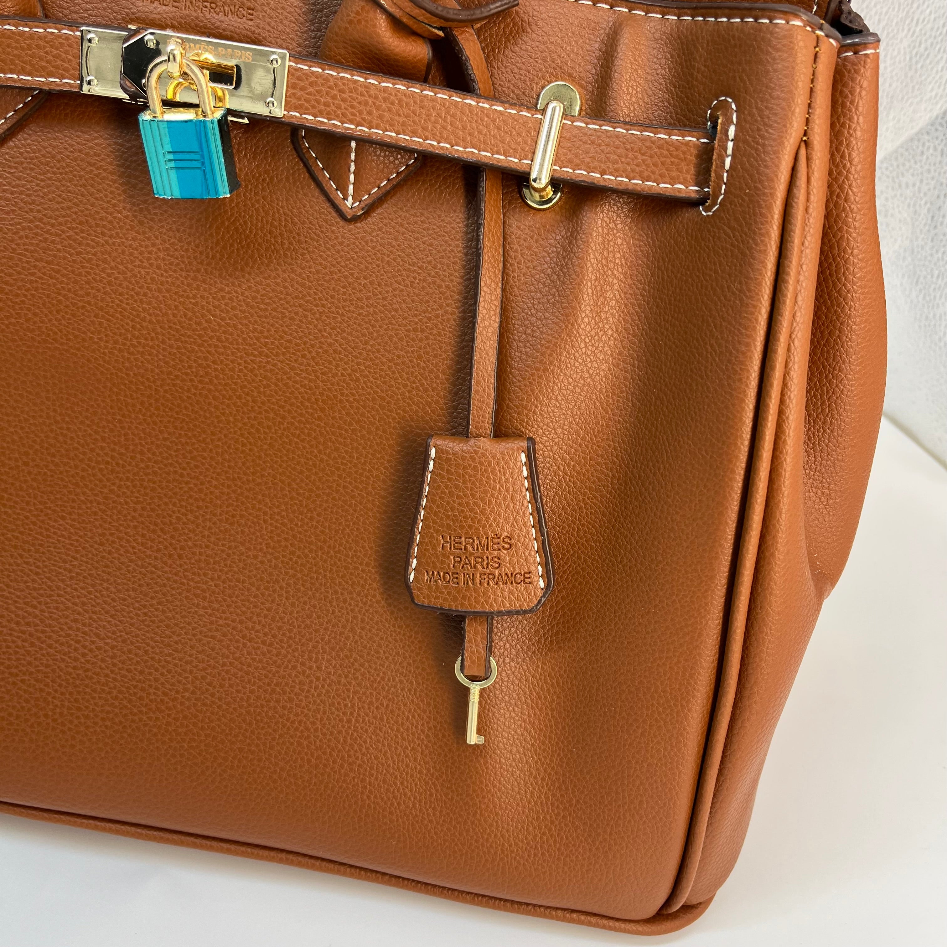 Hermes Birkin brown (30x26)