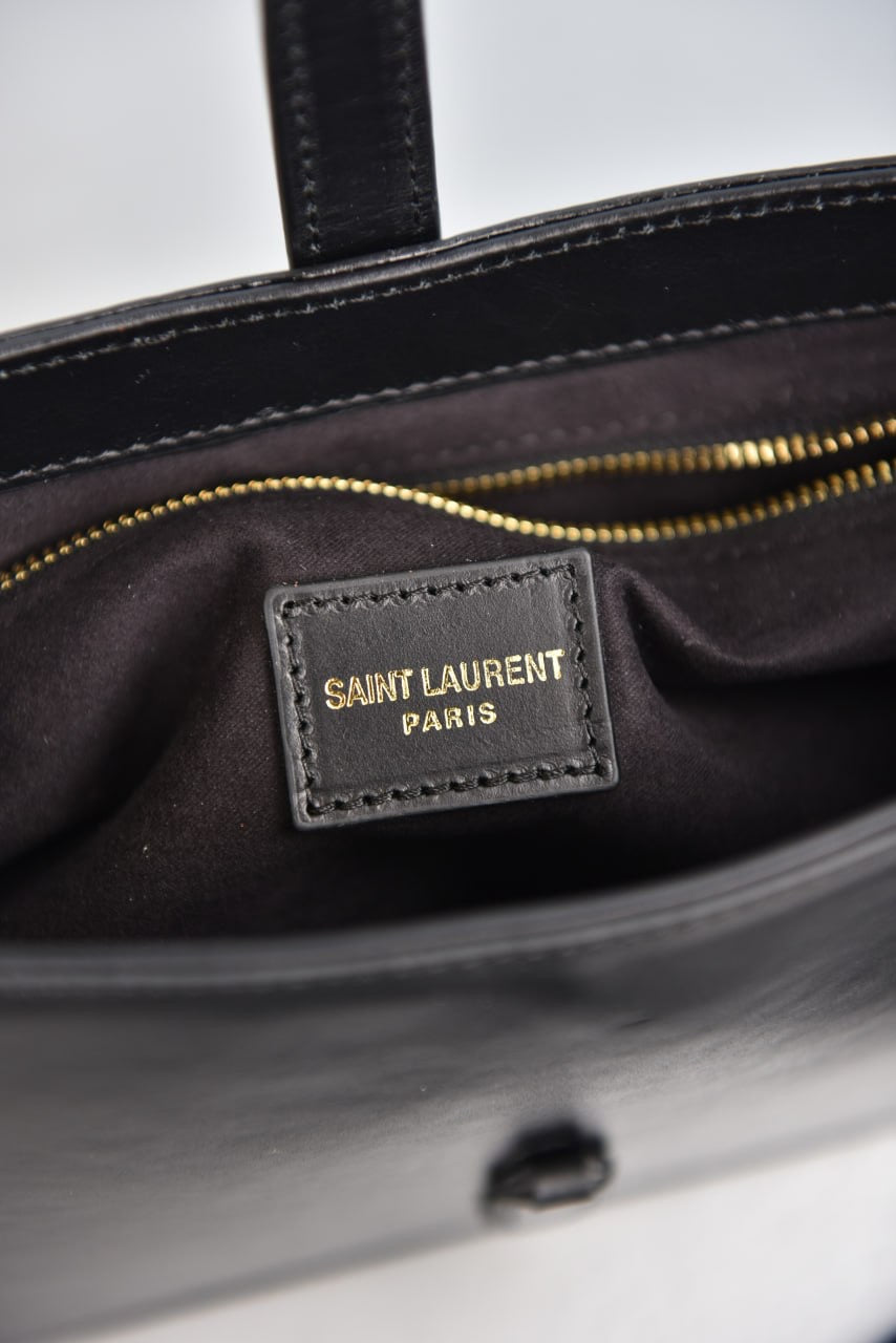 Ysl Le 5 a 7 hobo bag black(23cm x 16cm)