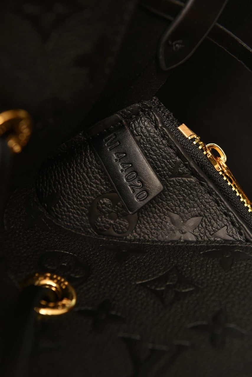 Lv noe noe monogram black(Big size 27x28)