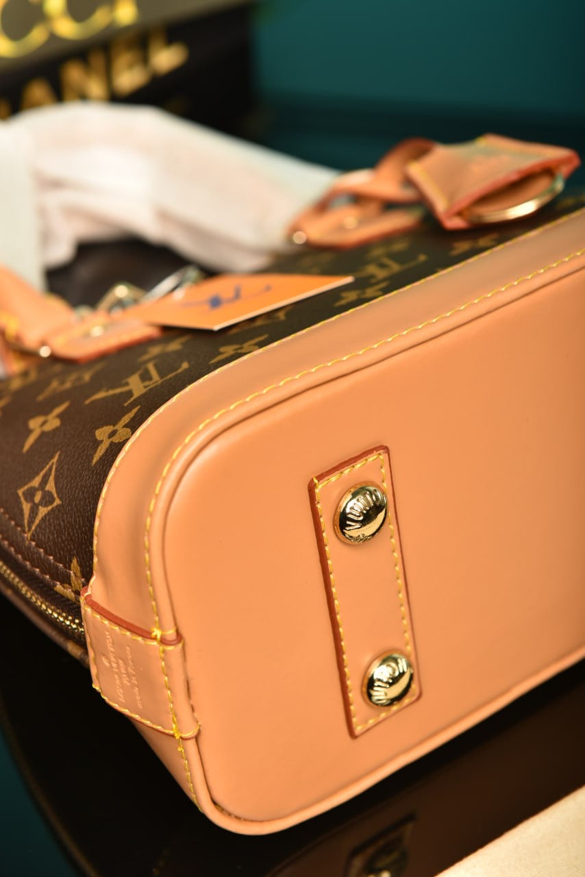 Louis Vuitton ALMA Monogram Brown (Size 28x19)