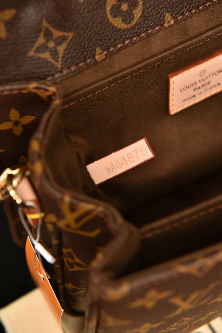 LOUIS VUITTON  Métis pochette MONOGRAM BROWN(25x22)