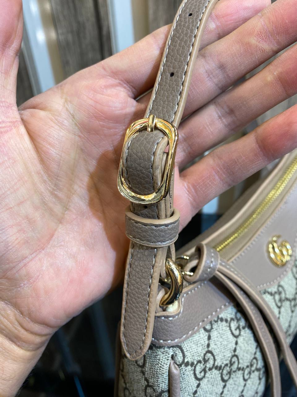 Gucci ophidia beige(Size 25x15)