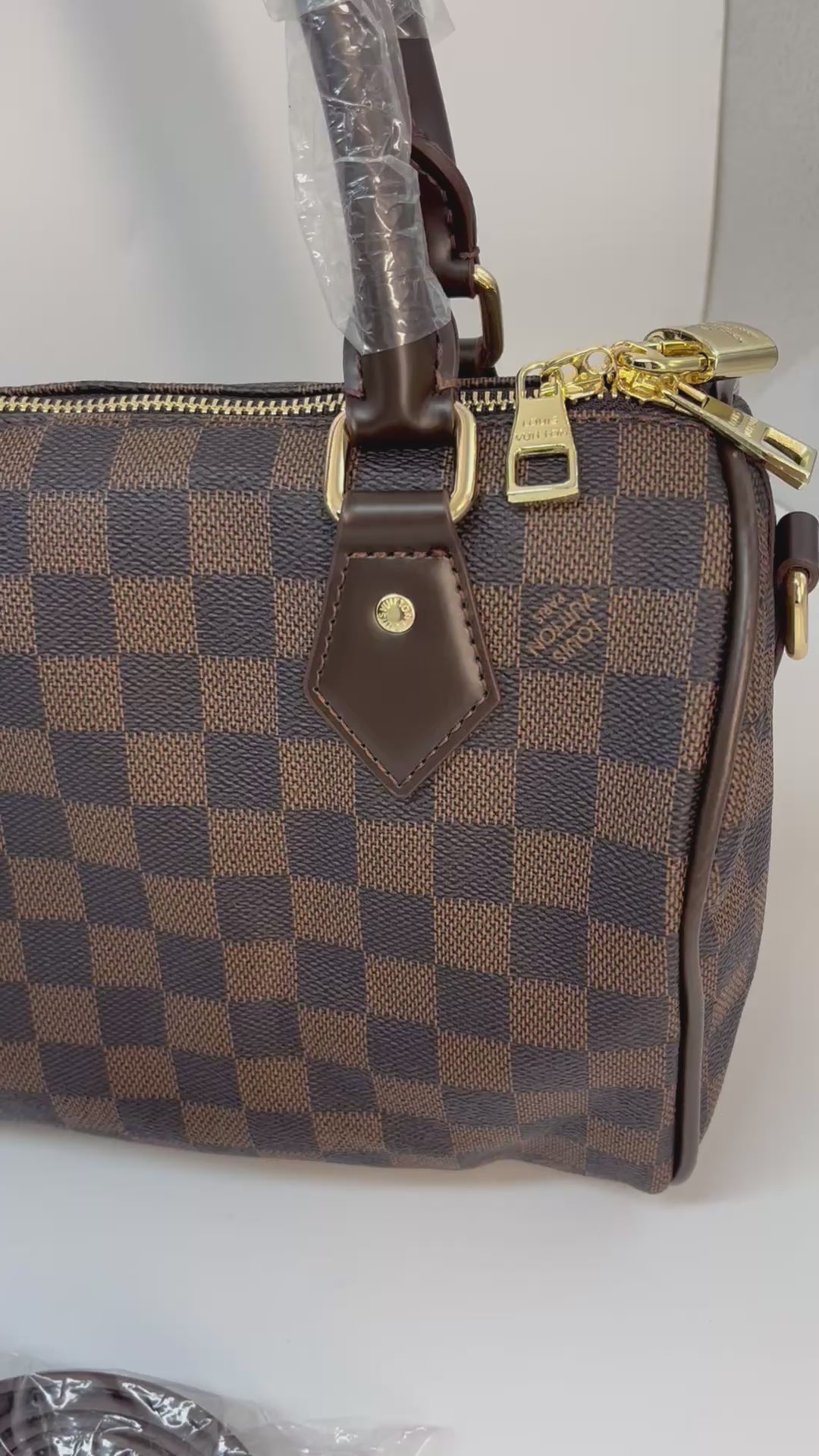 Louıs Vuıtton Speedy Bandoulliere  Damier (25cm x 17cm)